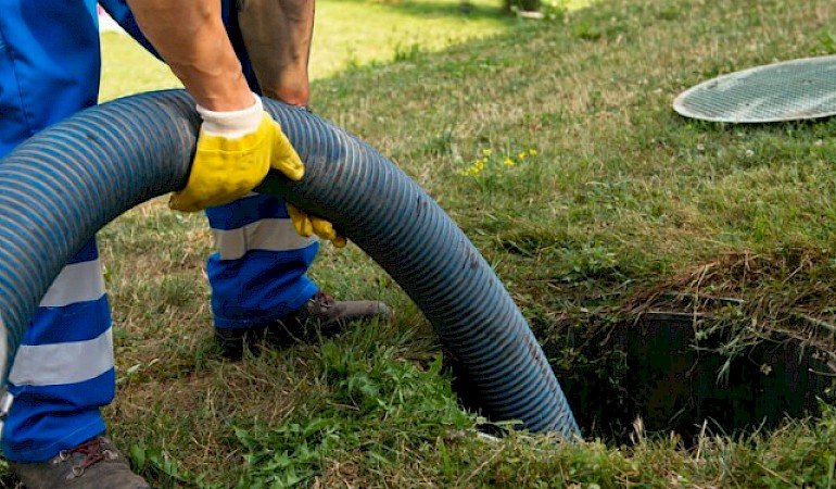 Esgotamento de Fossa em Santos